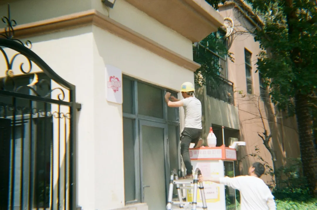 四川建筑工地配电箱选型要点与安全规范解析