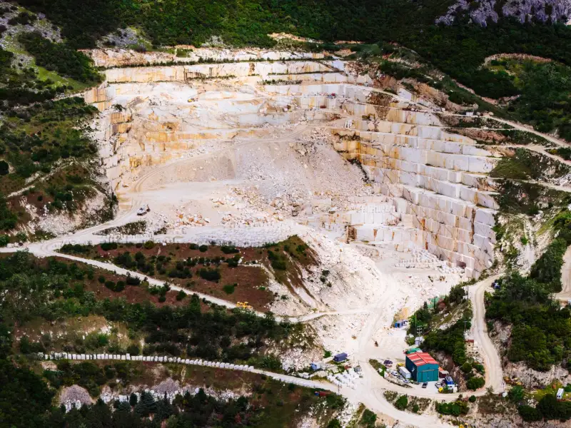 西南地区建筑工地配电箱选型要点及常见误区解析